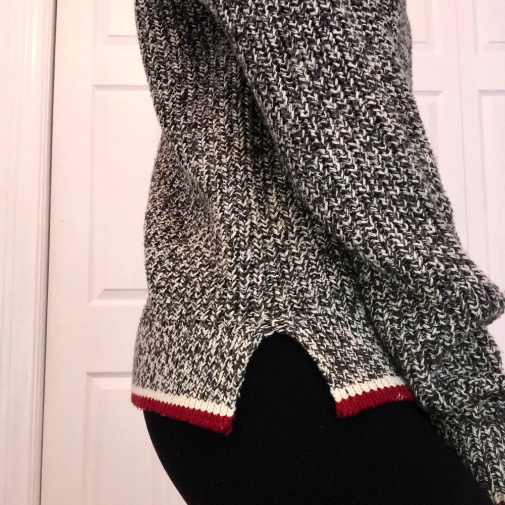 Thick Knit Salt and Pepper Roots Sweater